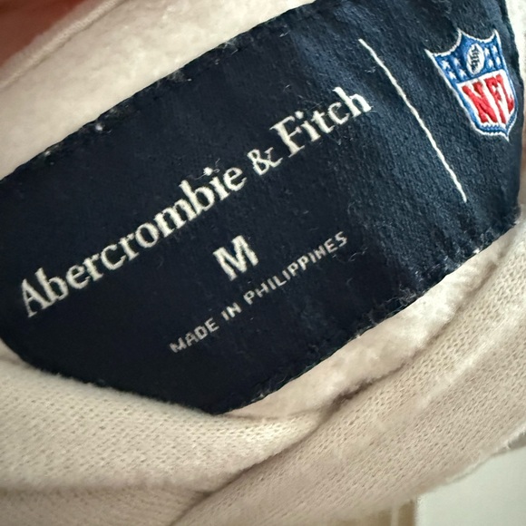 Abercrombie & Fitch Philadelphia Eagles Hoodie - Picture 6 of 6